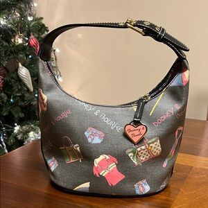 Dooney & Bourke Black Hobo Bag with Colorful Design, new! Very cute bag